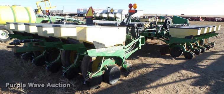 image for item L1714 John Deere 1770 minimum till conservation planter