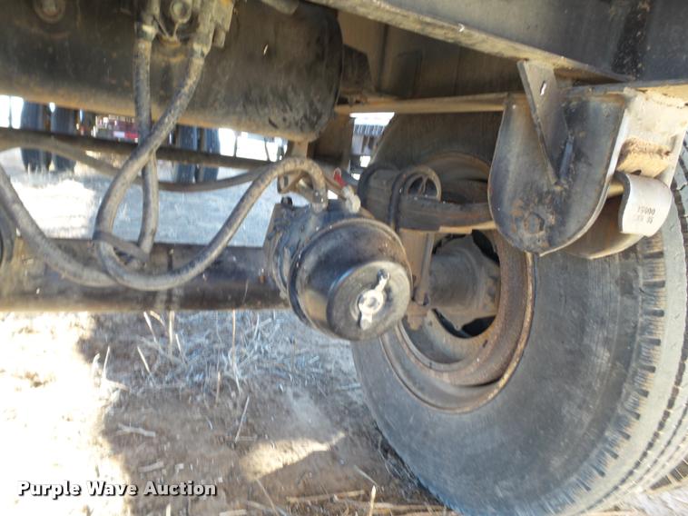 image for item L1715 (2) 1996 Utility flatbed trailers