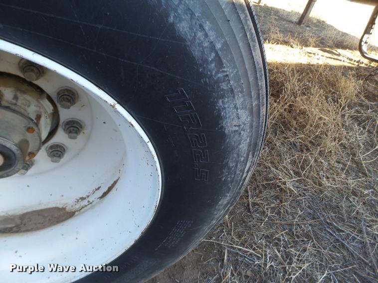 image for item L1715 (2) 1996 Utility flatbed trailers