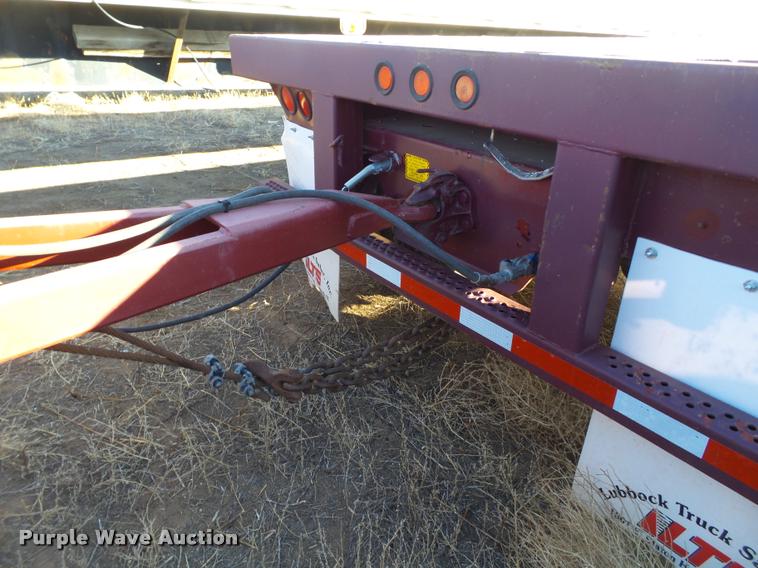 image for item L1715 (2) 1996 Utility flatbed trailers
