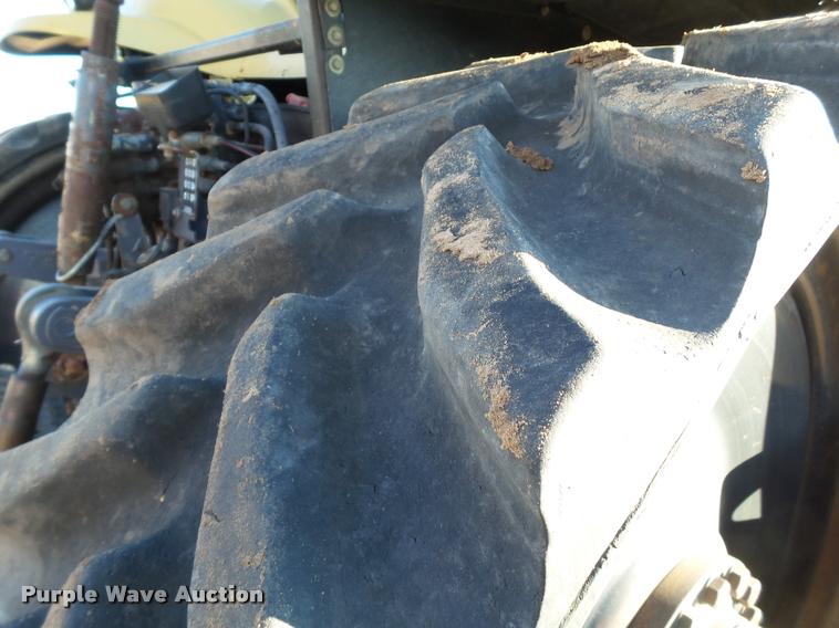 image for item L1716 Caterpillar Challenger 35 tractor