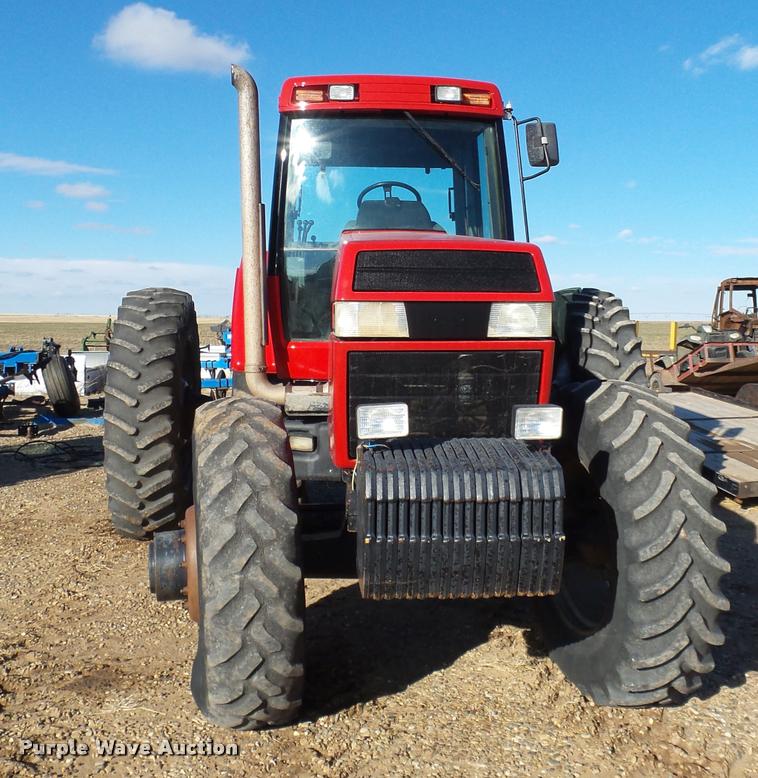 image for item L1717 1990 Case IH 7140 MFWD tractor