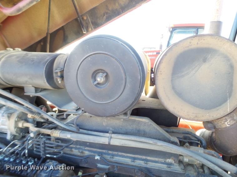 image for item L1717 1990 Case IH 7140 MFWD tractor