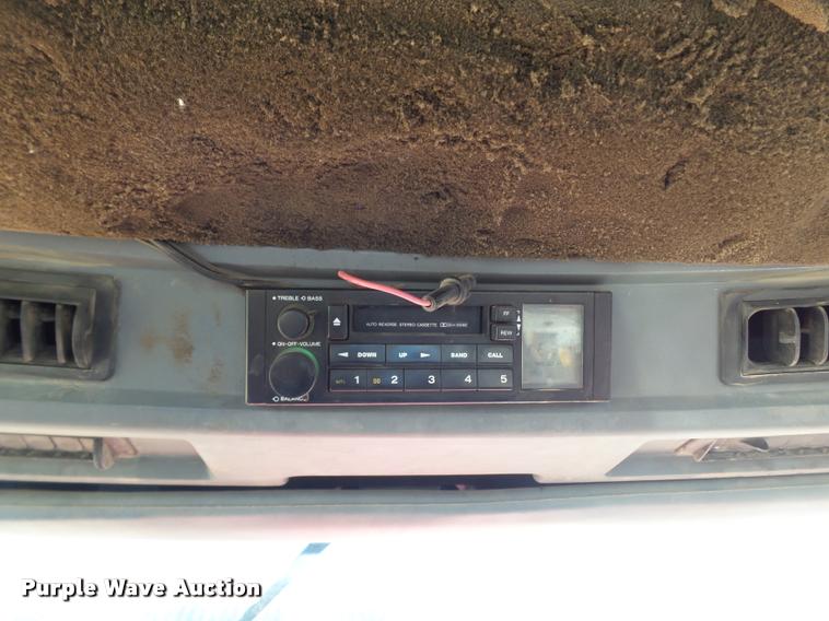 image for item L1717 1990 Case IH 7140 MFWD tractor