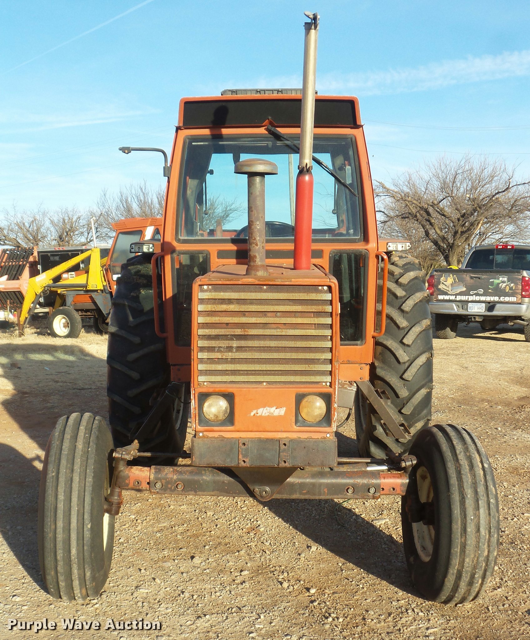 Hesston 980 tractor in Stillwater, OK Item DA7513 sold Purple Wave