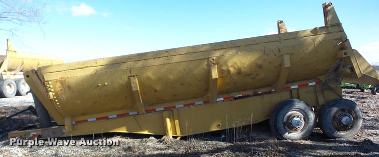 image for item AG9081 1959 Timpte end dump trailer