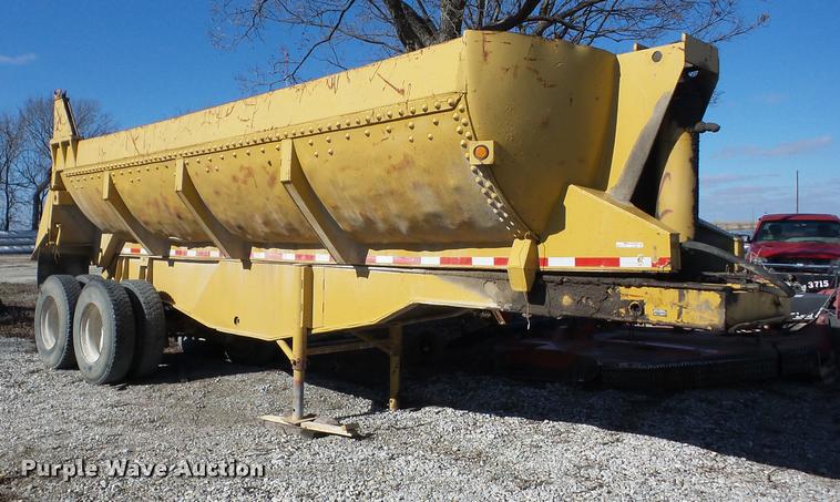 image for item AG9082 1964 Timpte end dump trailer