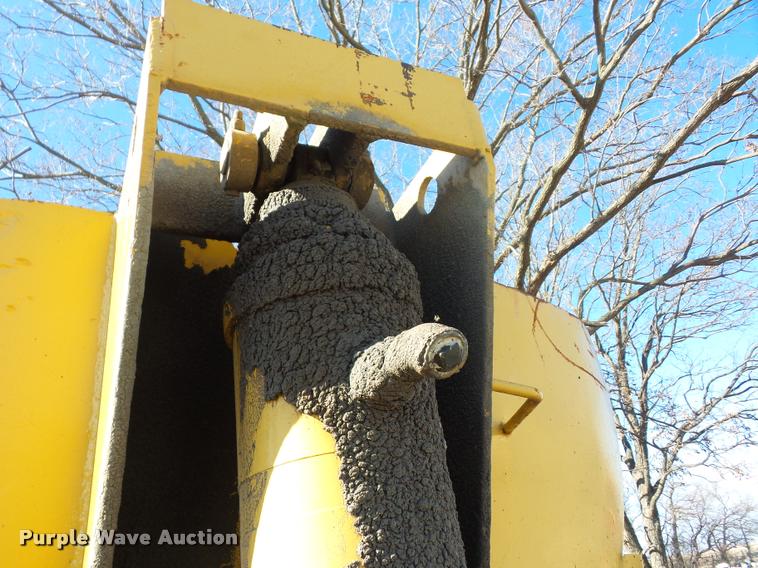 image for item AG9082 1964 Timpte end dump trailer