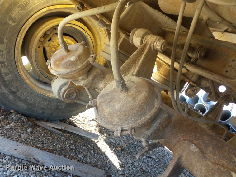 image for item AG9082 1964 Timpte end dump trailer