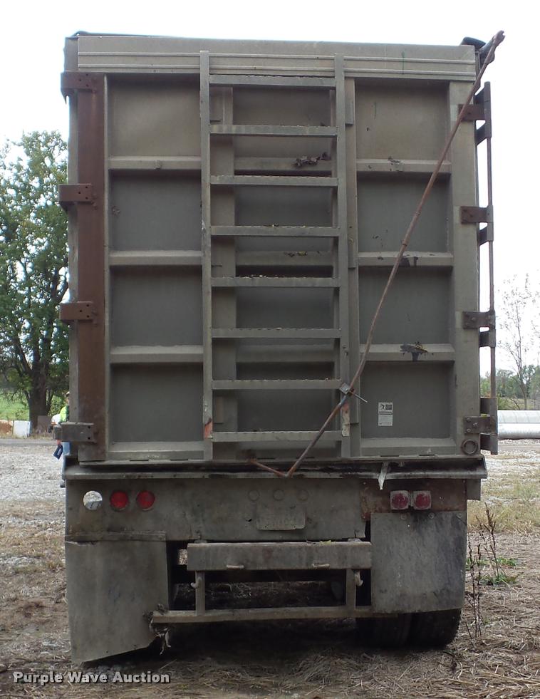 image for item AG9345 1992 Steco walking floor trailer
