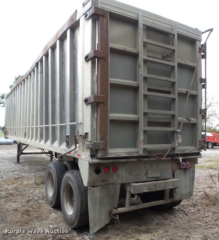 image for item AG9345 1992 Steco walking floor trailer