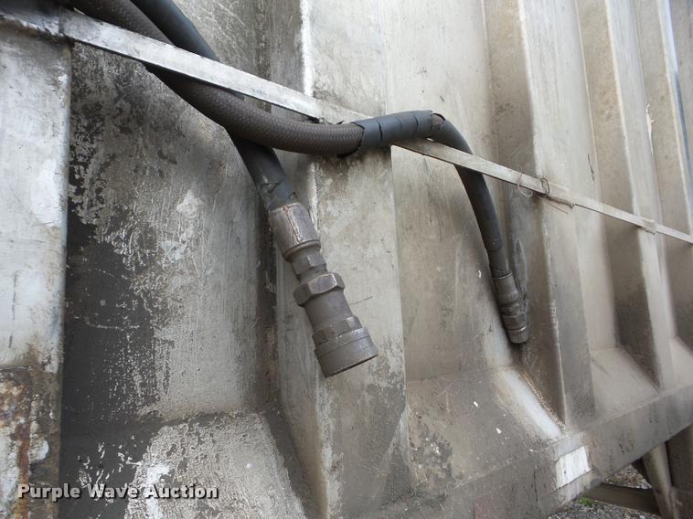 image for item AG9345 1992 Steco walking floor trailer