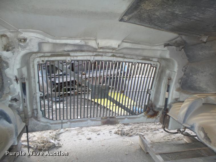 image for item AU9682 Volvo fiberglass hood