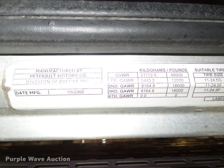 image for item DA0523 2003 Peterbilt 379 semi truck