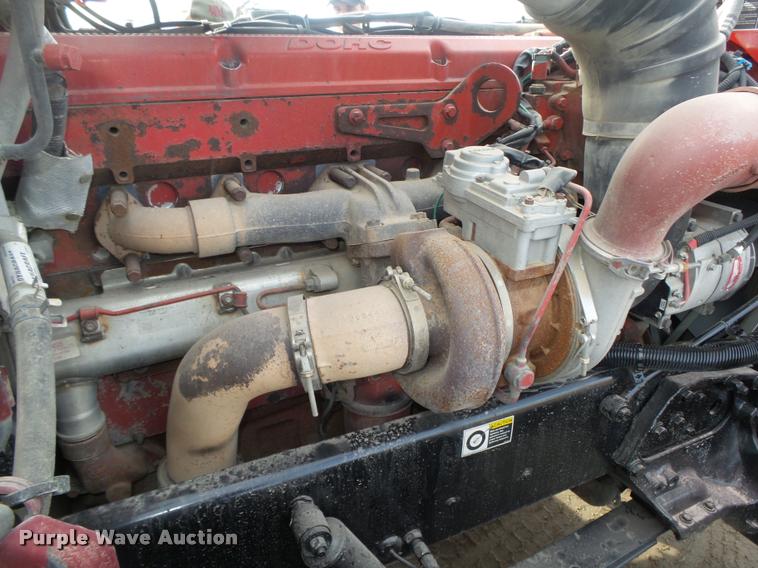 image for item DA0530 2009 Peterbilt 386 semi truck