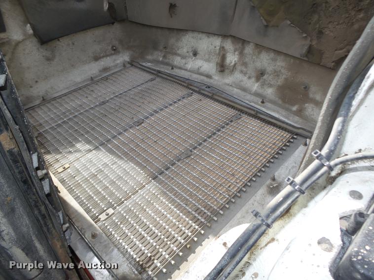 image for item DA0532 2003 Kenworth T800 semi truck