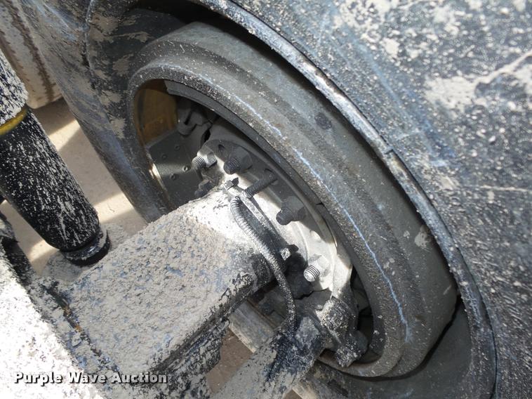 image for item DA0532 2003 Kenworth T800 semi truck