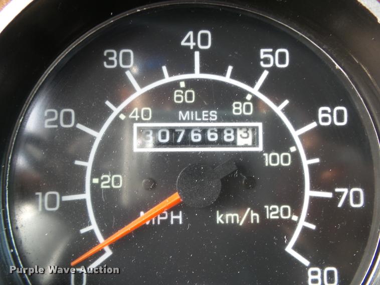 image for item DA0533 1999 Kenworth T800 semi truck