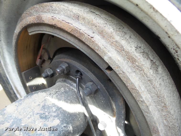 image for item DA0533 1999 Kenworth T800 semi truck