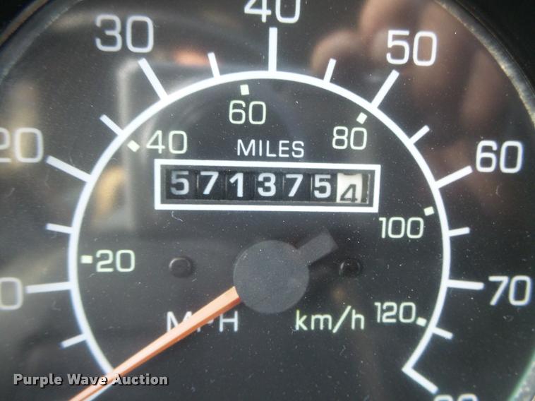 image for item DA0537 2000 Kenworth T800 semi truck