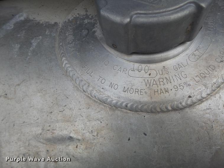 image for item DA3256 2000 Freightliner FLD112SD semi truck