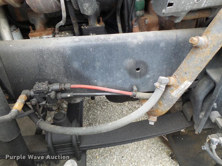 image for item DA3264 1998 Freightliner FLD semi truck