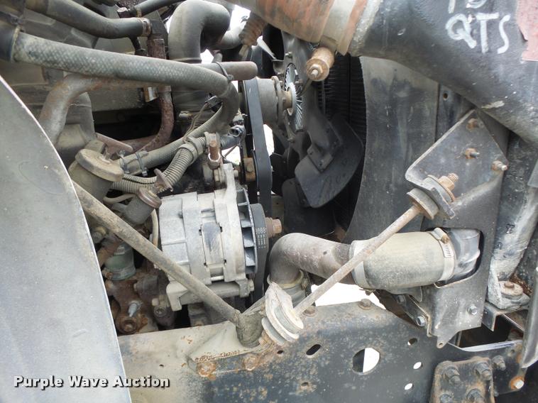 image for item DA3265 1995 International 8100 semi truck