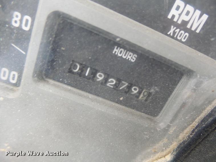 image for item DA3265 1995 International 8100 semi truck