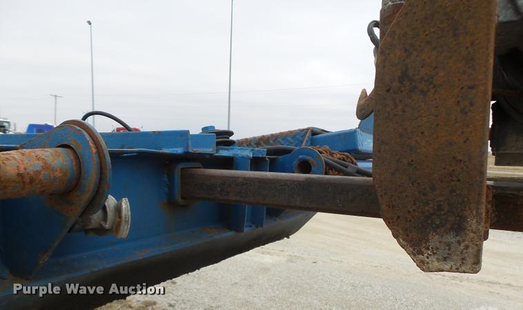 image for item DA3269 1993 Kalyn car carrier trailer