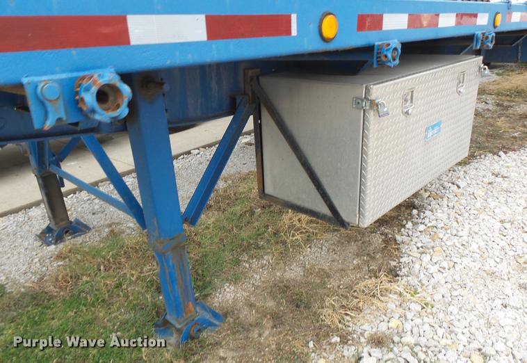 image for item DA3269 1993 Kalyn car carrier trailer