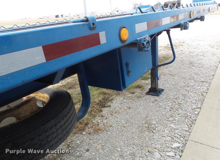 image for item DA3269 1993 Kalyn car carrier trailer