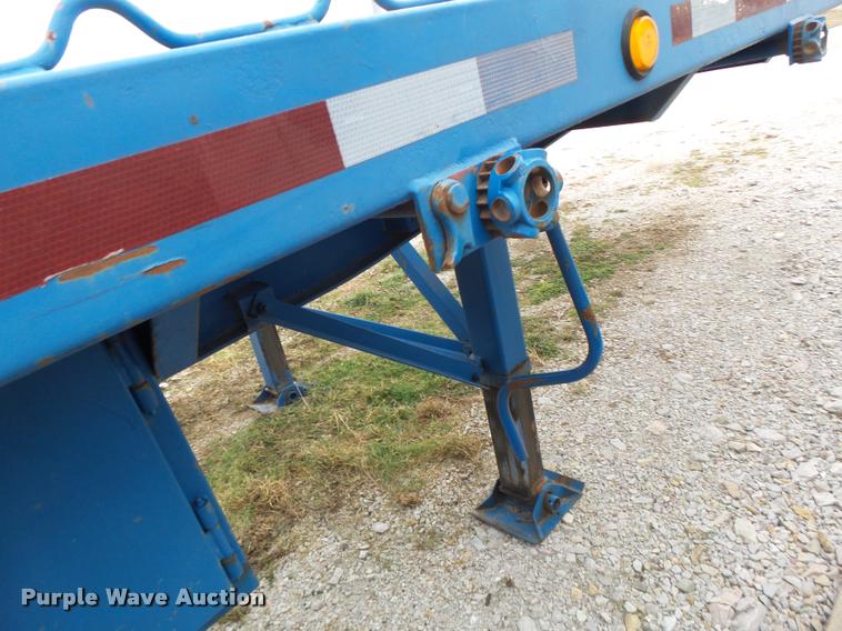 image for item DA3269 1993 Kalyn car carrier trailer