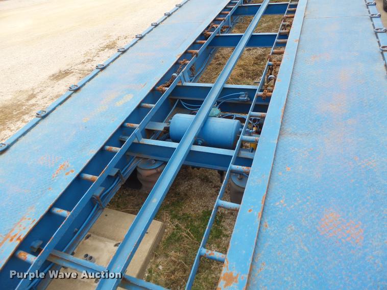 image for item DA3269 1993 Kalyn car carrier trailer