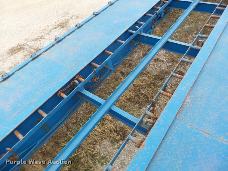 image for item DA3269 1993 Kalyn car carrier trailer