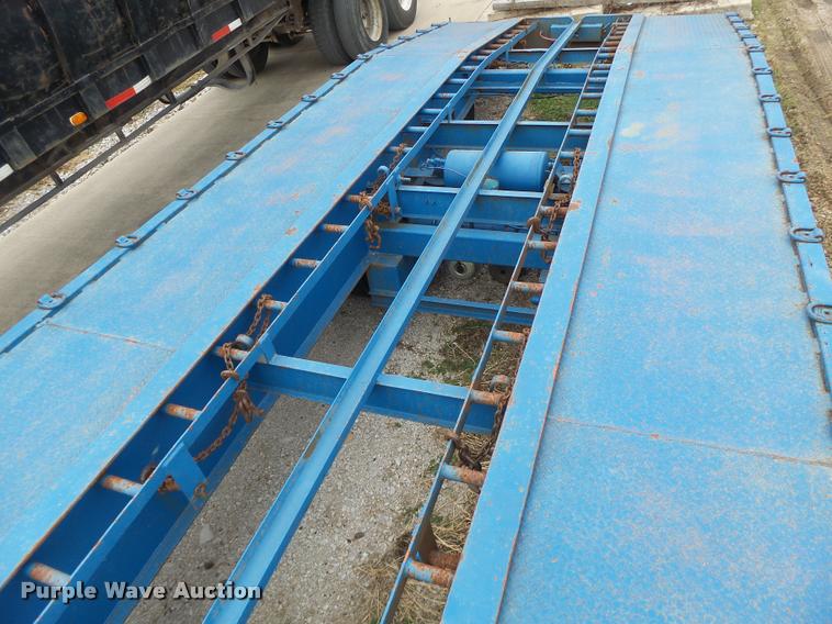 image for item DA3269 1993 Kalyn car carrier trailer