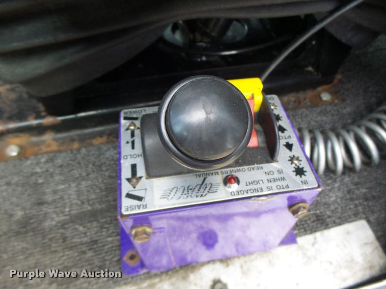 image for item DA3271 1998 Freightliner FLD semi truck