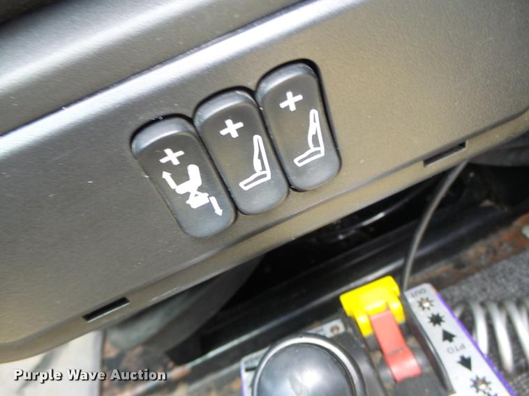 image for item DA3271 1998 Freightliner FLD semi truck