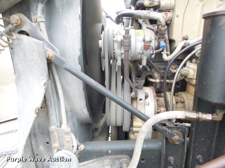 image for item DA3280 1987 Freightliner FLC-64T semi truck