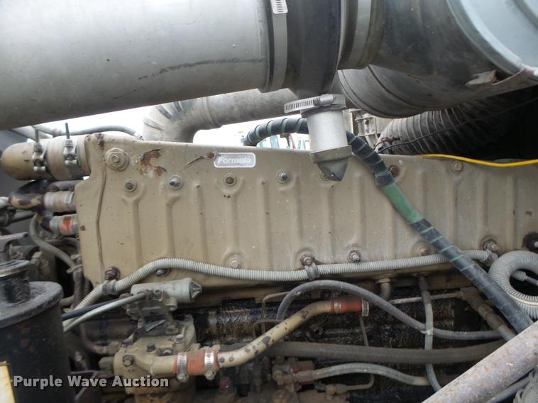 image for item DA3280 1987 Freightliner FLC-64T semi truck