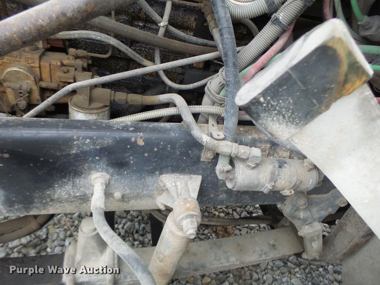 image for item DA3280 1987 Freightliner FLC-64T semi truck