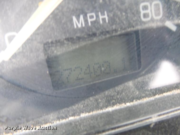 image for item DA3281 1996 Volvo WG semi truck