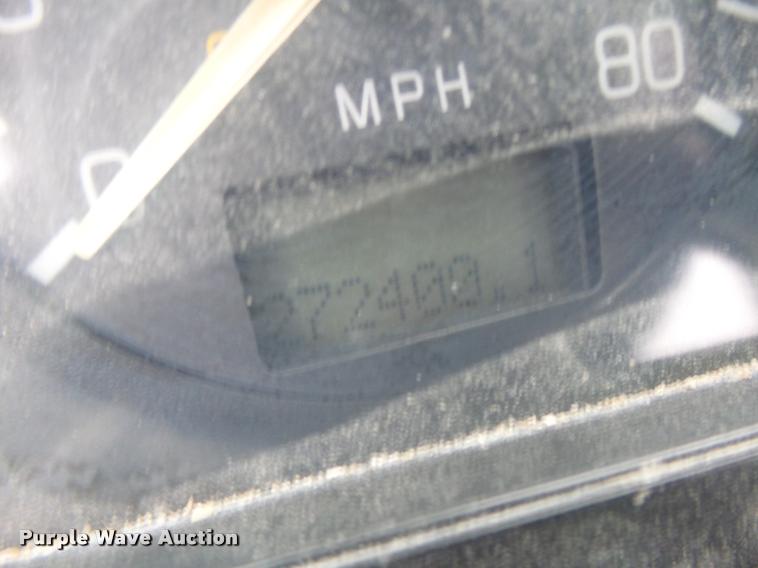 image for item DA3281 1996 Volvo WG semi truck