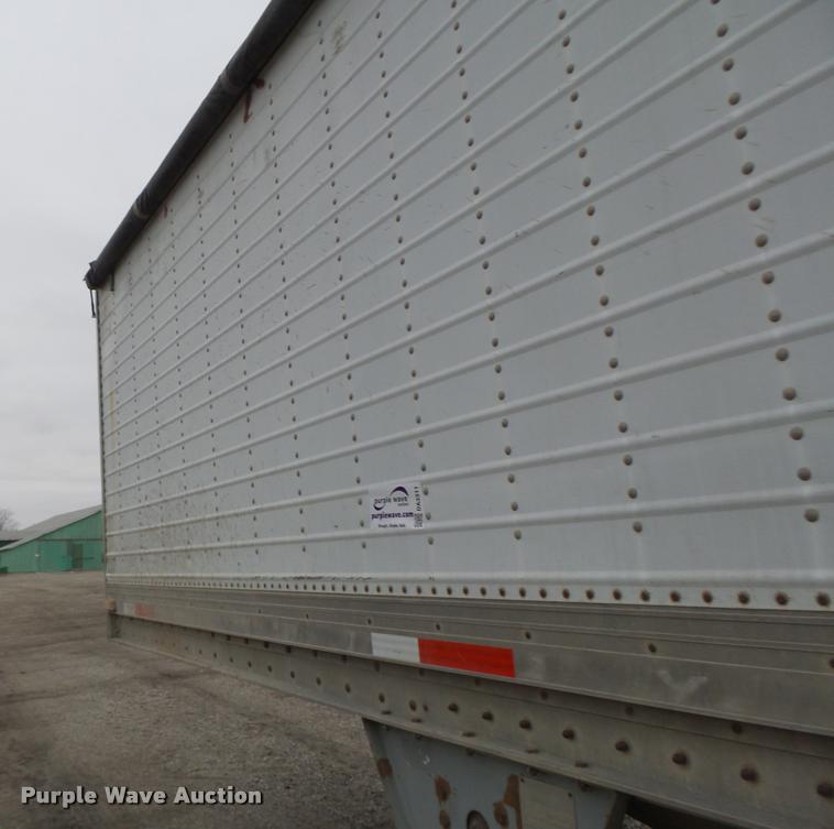 image for item DA3311 1989 Wilson DWB-2000 double hopper grain trailer