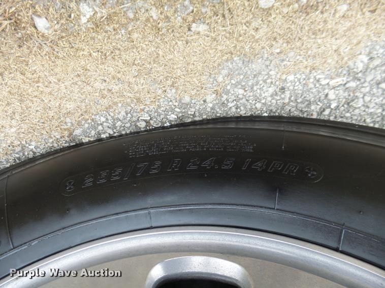 image for item DA3312 1995 Kenworth T600 semi truck