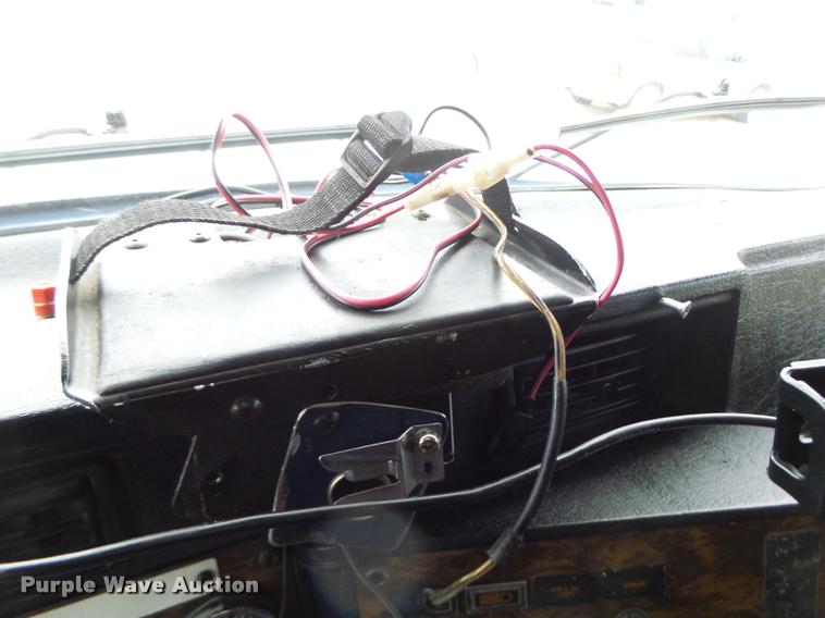 image for item DA3312 1995 Kenworth T600 semi truck