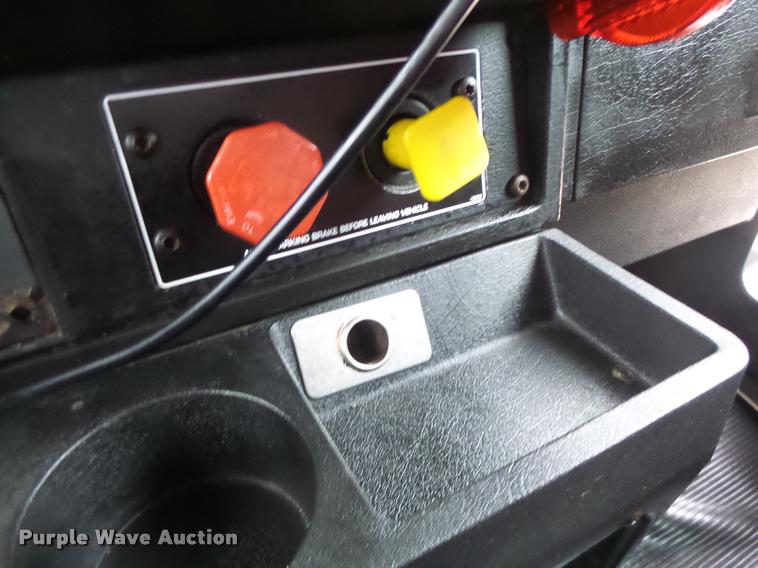 image for item DA3312 1995 Kenworth T600 semi truck