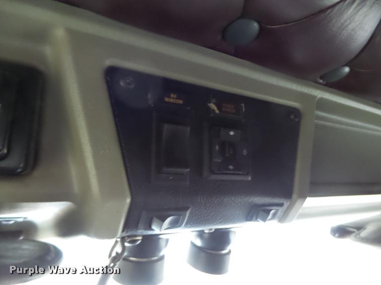 image for item DA3312 1995 Kenworth T600 semi truck