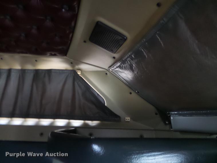 image for item DA3312 1995 Kenworth T600 semi truck