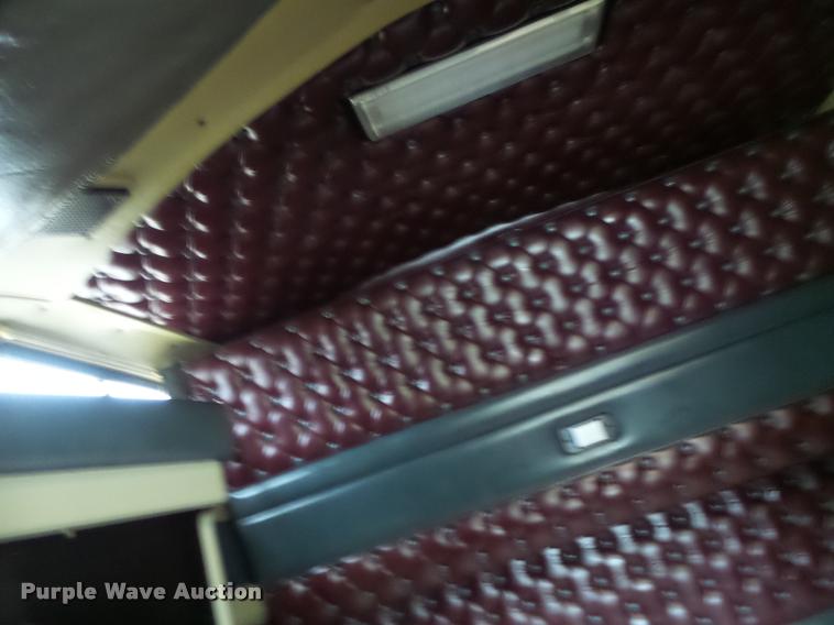 image for item DA3312 1995 Kenworth T600 semi truck