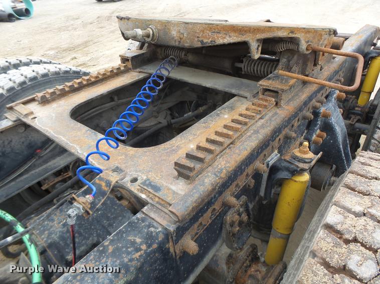 image for item DA9361 1995 Freightliner FLD semi truck